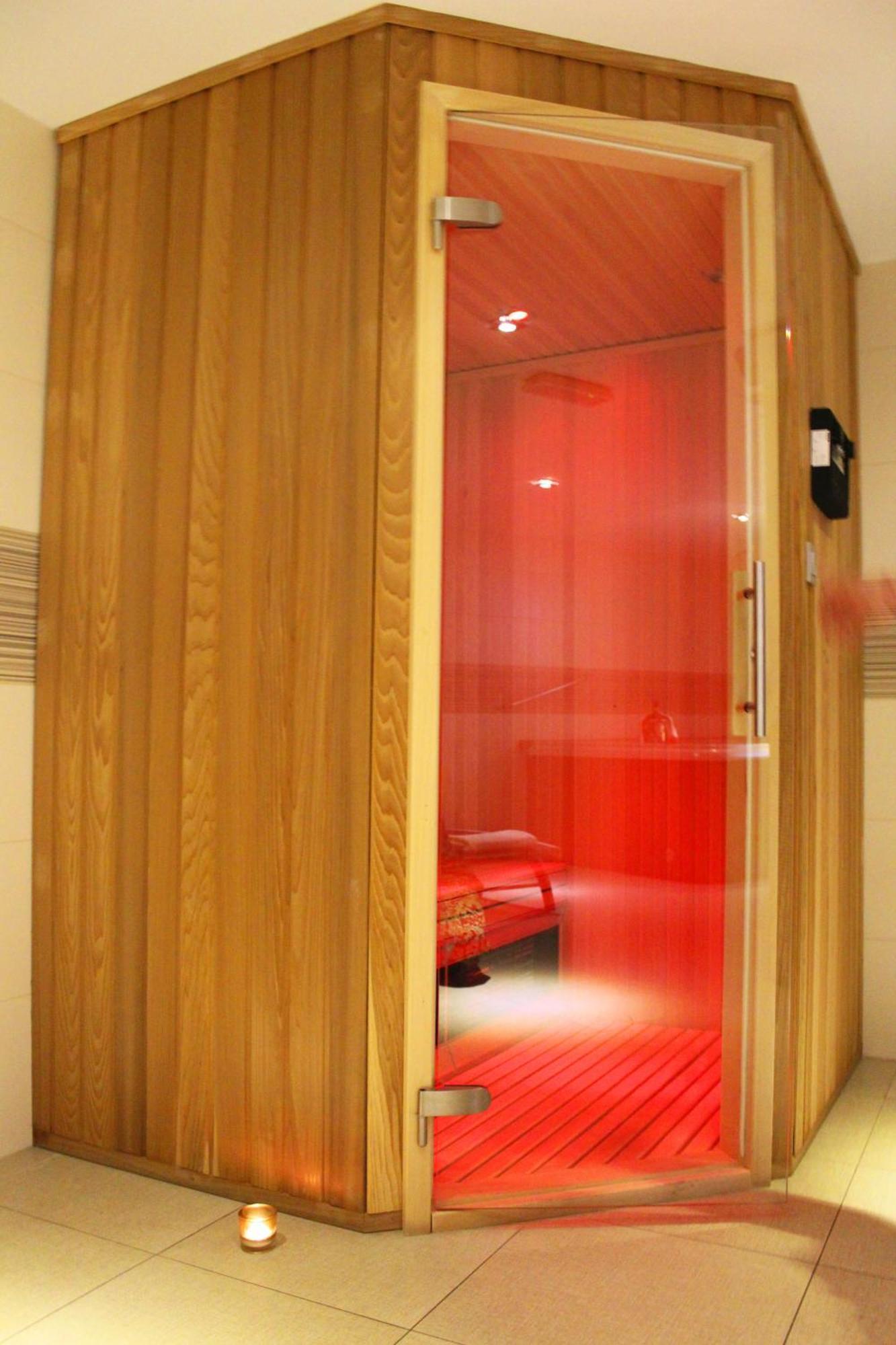 Villa Aina Boutique Hotel Lasko Bagian luar foto